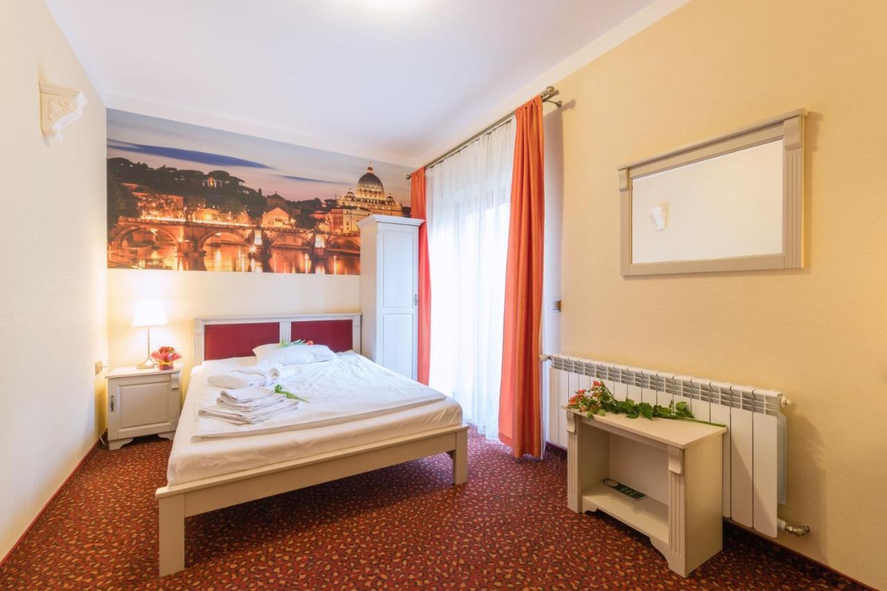 Hotel Karolek 2*